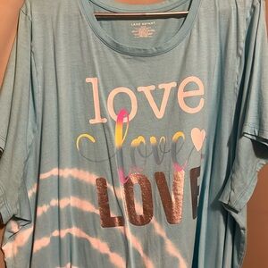 Tye dye love shirt